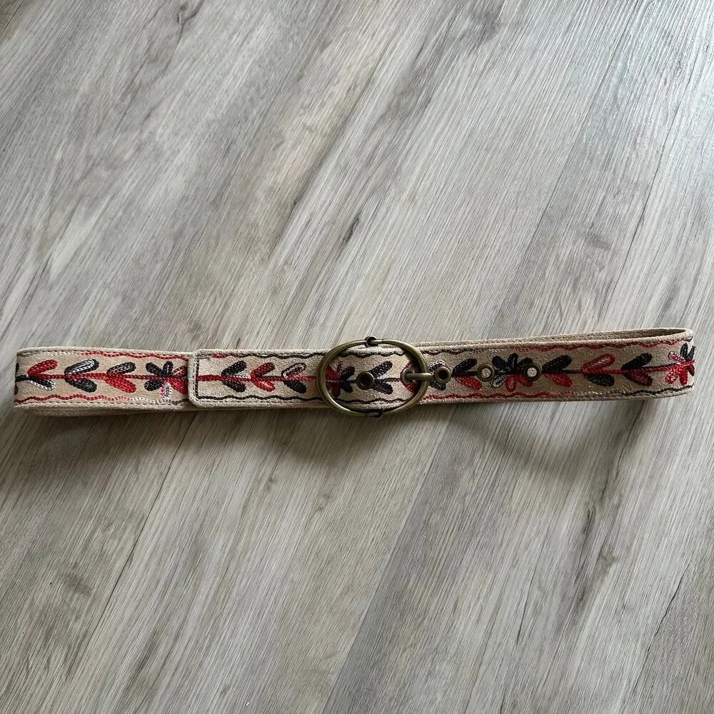 Anthropologie Maison Hotel 100% Suede Leather Embroidered Thar Belt Size Small
